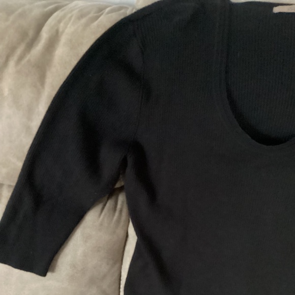 I.E. 1x Black scoop neck ribbed sweater NWOT - Picture 2 of 7